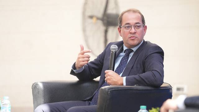 وزير المالية خلال فعاليات المؤتمر