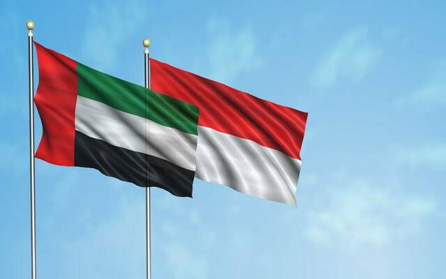 الإمارات وإندونيسيا توقعان اتفاقاً لاستخدام العملات المحلية بالتجارة بين البلدين