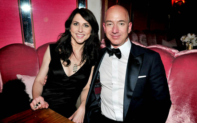 "مباشر تريند": بعد طلاقها..ماكينزي ثالث أغنى امرأة في العالم (فيديو)