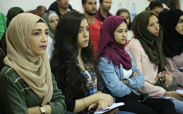 "الإحصاء الفلسطيني": معدل البطالة بين شباب الخريجين يتجاوز الـ55%