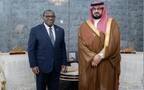 وزير الاقتصاد والتخطيط الأستاذ فيصل بن فاضل الإبراهيم و  بالأمين التنفيذي للجنة الاقتصادية لأفريقيا التابعة للأمم المتحدة كلافير غاتيتي