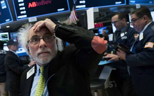 تحليل.. كيف يتسبب الاقتصاد القوي في انهيار أسواق الأسهم؟