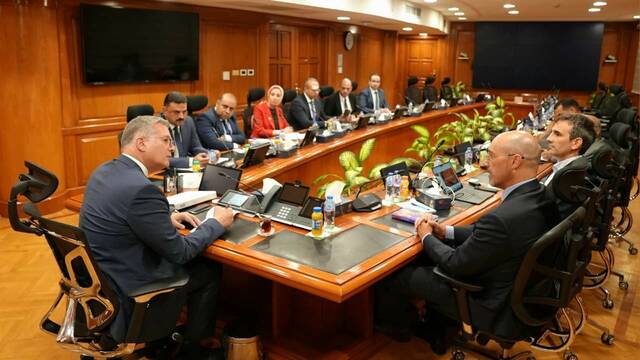 مصر تستعد لتنفيذ أول مسح جوي للثروات التعدينية منذ 40 عاماً