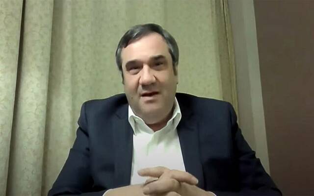 حاكم مصرف سوريا المركزي عبدالقادر الحصرية