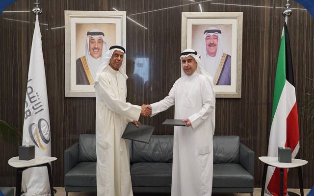 خلال توقيع الاتفاقية