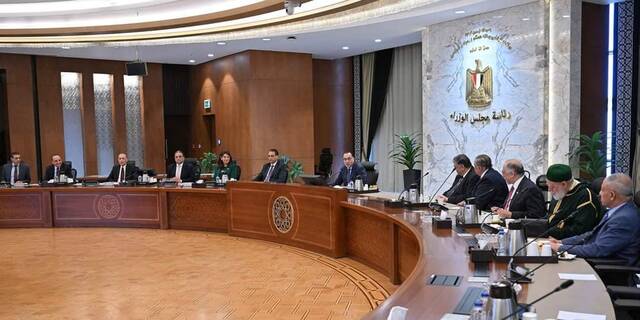 رئيس الوزراء المصري: الحكومة تستهدف الوصول لسعر موحد للدولار على المدى القصير