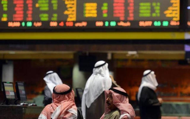 بورصة الكويت تكتسي باللون الأخضر صباحاً وسط تسارع وتيرة التداولات