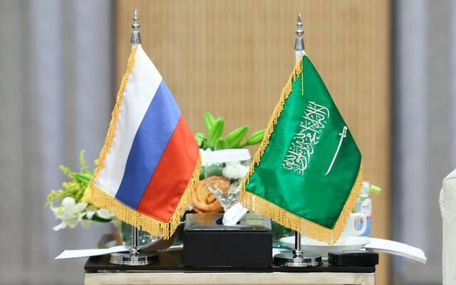 علما المملكة العربية السعودية وروسيا - أرشيفية