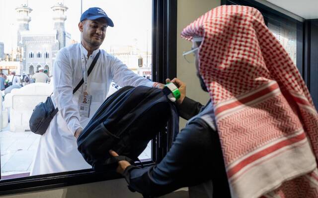 خلال استلام وتسلم الأمتعة