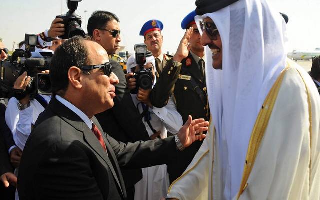 "مباحثات لتعزيز العلاقات".. الرئاسة تكشف تفاصيل زيارة الأمير تميم إلى مصر