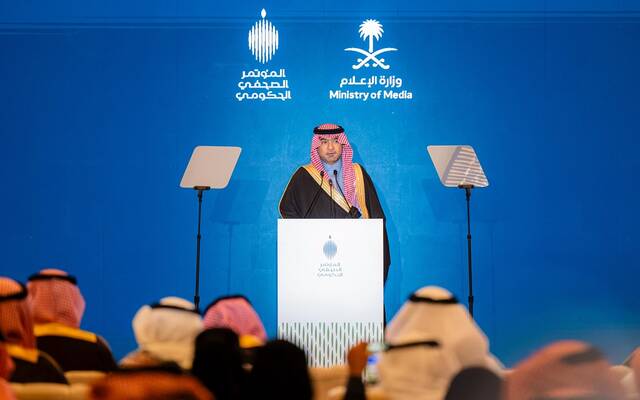 وزير البلديات والإسكان، ماجد بن عبد الله الحقيل، خلال المؤتمر الصحفي الحكومي