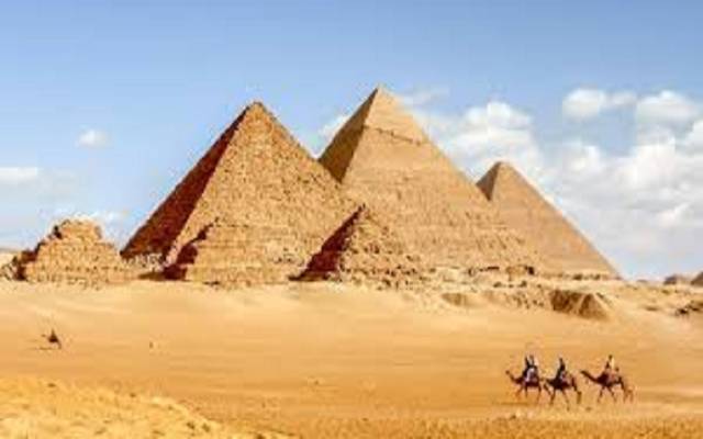 السياحة المصرية تعفي الكافيتريات والبازارات من الإيجارات بسبب كورونا