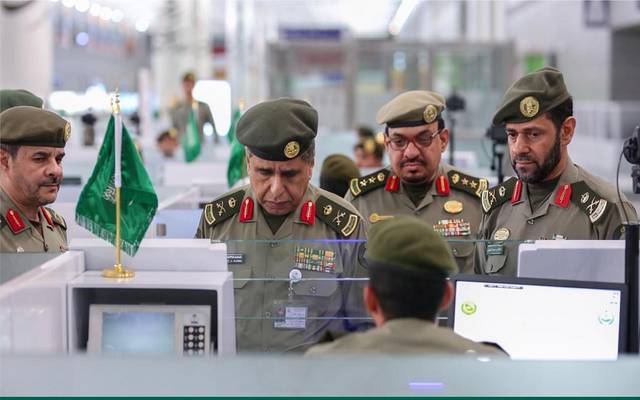 الجوازات السعودية توضح حقيقة السماح للعسكريين بالسفر دون وثيقة إجازة