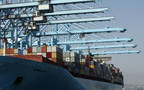 التأمين على الشحن البحري مصدر دخل للشركة - الصورة من رويترز أريبيان آي