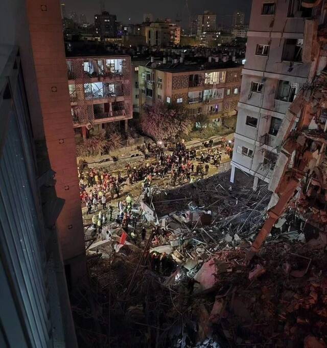 أثار القصف الإيراني على منطقة عراد