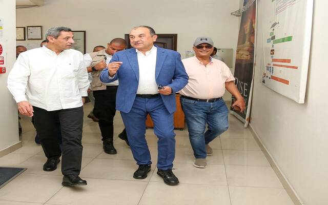المهندس محمد شيمي وزير قطاع الأعمال العام في مصر