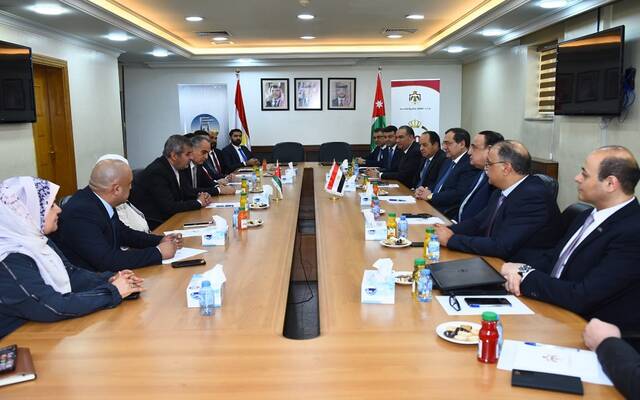 مصر والأردن يوقعان اتفاقيتي تعاون وشراكة في قطاع الغاز الطبيعي