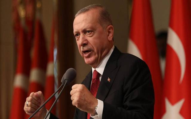 البرلمان التركي يمنح أردوغان سلطة الطوارئ لمواجهة مخاطر الاستقرار الاقتصادي
