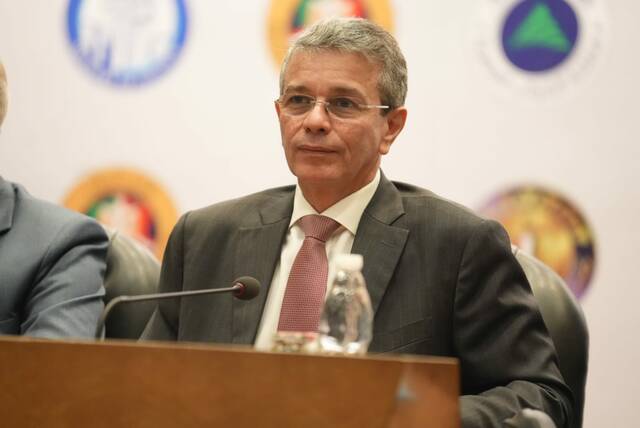 أحمد أموي رئيس مصلحة الجمارك