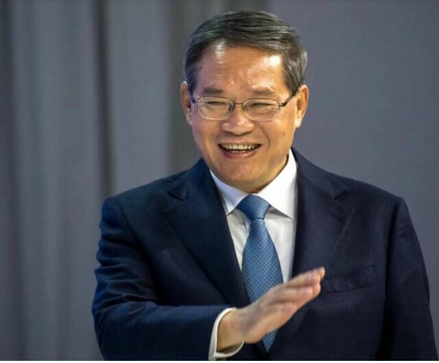 رئيس الوزراء الصيني يتوقع نمو اقتصاد بلاده بـ5% نهاية 2024