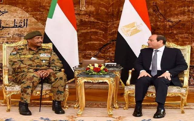 السيسي والبرهان يبحثان التعاون بين مصر والسودان وتطورات الملفات الإقليمية