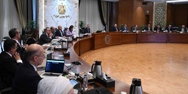 اجتماع مجلس الوزراء بشأن سوق السيارات في مصر