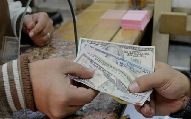 وزارة: مقترح للحفاظ على التحويلات المالية للبنوك المصرية بعيداً عن السوق السوداء