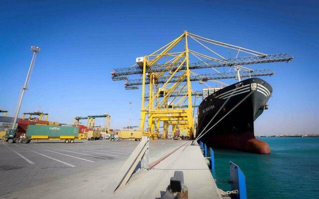 1334 عملية ضبط في أسبوع.. "المنافذ الجمركية" تحبط تهريب مخدرات وأسلحة وتبغ