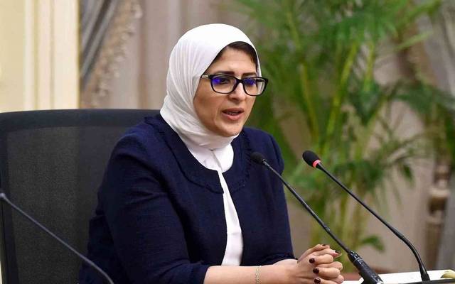 وزيرة: توزيع 2.5 مليون جرعة من لقاح كورونا المُصنّع بمصر خلال الأسبوع الجاري