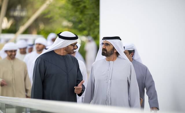 الشيخ محمد بن زايد آل نهيان رئيس الإمارات مع الشيخ محمد بن راشد آل مكتوم نائب رئيس الدولة
