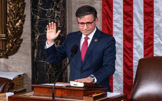 الجمهوري مايك جونسون يفوز برئاسة مجلس النواب الأمريكي