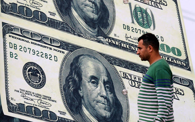 ارتفاع أسعار صرف الدولار مقابل الجنيه المصري في ختام تعاملاته الأسبوعية