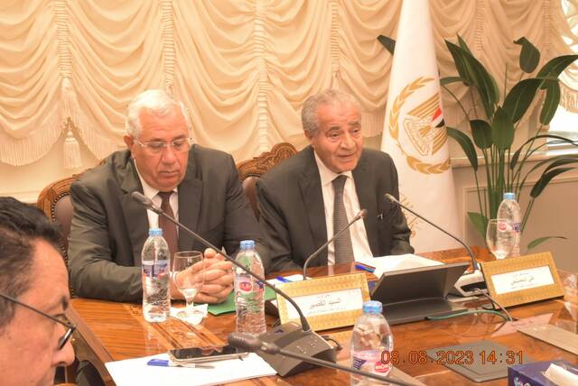 وزيرا التموين والزراعة يتفقان على القواعد المنظمة لموسم قصب وبنجر السكر