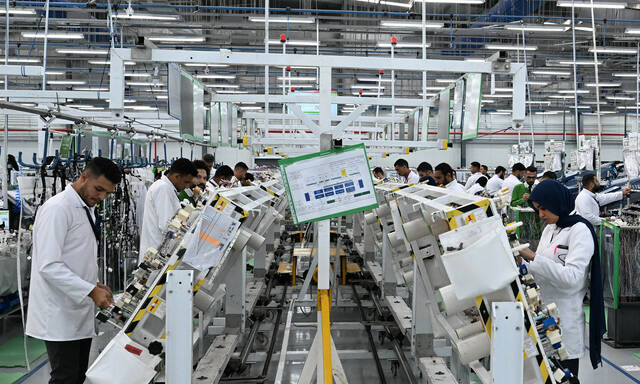 مصنع سيارات في مصر