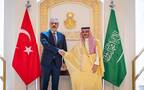 الأمير فيصل بن فرحان بن عبدالله وزير الخارجية، ووزير خارجية الجمهورية التركية هاكان فيدان