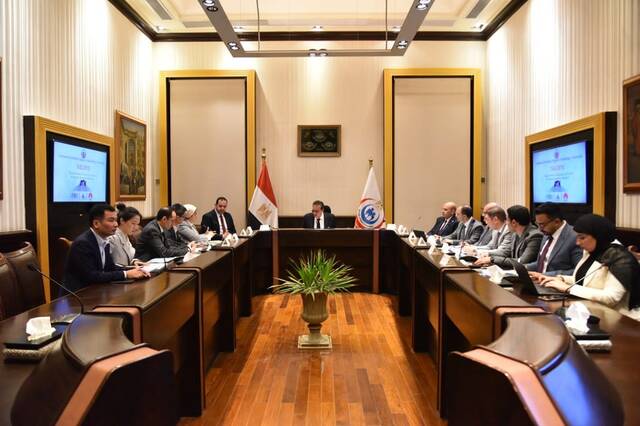"الصحة" المصرية تبحث إنشاء شبكة وطنية للباثولوجيا الرقمية بالذكاء الاصطناعي