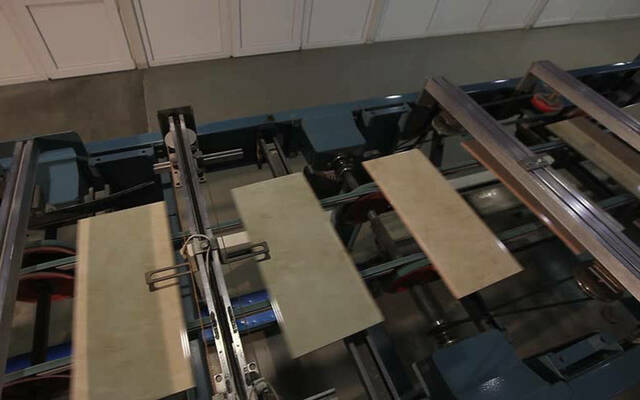 خط إنتاج السيراميك داخل شركة الأنوار لبلاط السيراميك