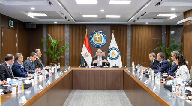 وزير البترول المصري: زيادة الإنتاج المحلي وجذب الاستثمارات أولوية