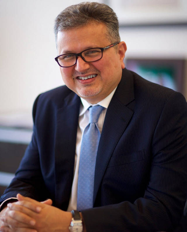 وسيم سيفي نائب الرئيس التنفيذي للخدمات المصرفية للأفراد وإدارة الثروات في "الإمارات الإسلامي"