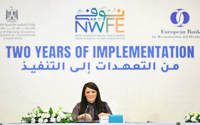 التخطيط المصرية: 6.7 مليار جنيه استثمارات عامة لربط 4 مشروعات طاقة متجددة