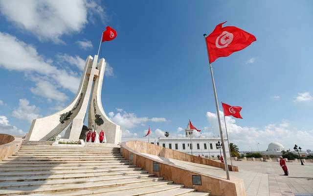 تونس تمدد حالة الطوارئ 6 أشهر