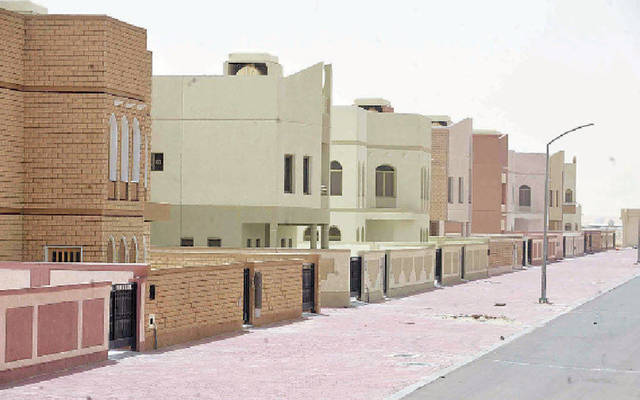 "مزايا قطر" تسلم مشروعاً سكنياً لـ"مؤسسة التربية".. والسهم يتصدر التداولات
