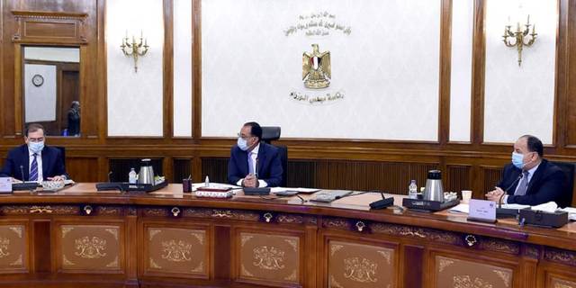 رئيس الوزراء المصري يستعرض أداء موازنة "العامة للبترول" خلال 2020-2021