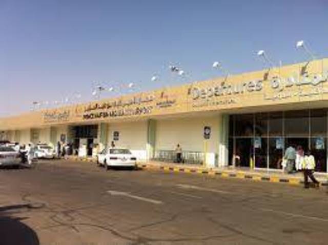 مطار القصيم يحل مشكلة الوصول إلى جدة