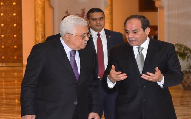 الرئيس المصري ونظيره الفلسطيني