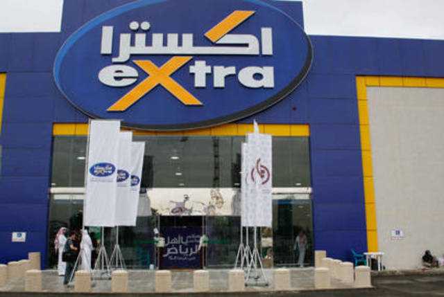 eXtra profits fall 40% in Q3