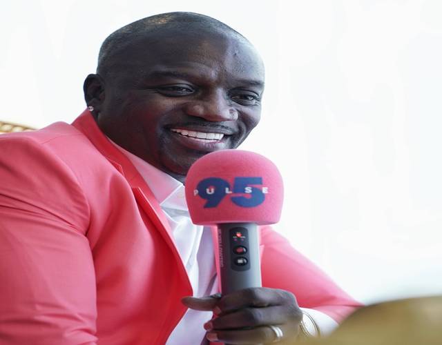 Pop singer Akon “serious” taking on Trump in 2020 race   