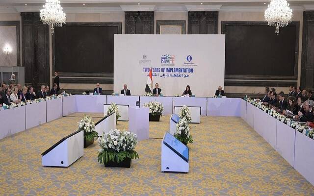 وزير النقل: برنامج "نُوَفي" وفر تمويل لـ4 مشروعات بقطاعي السكك الحديدية والأنفاق