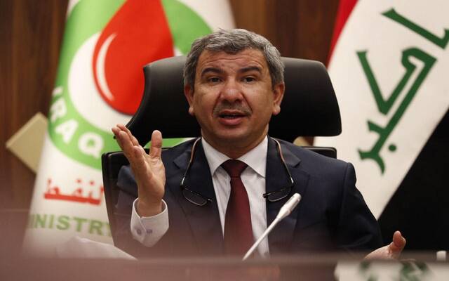 وزير النفط العراقي يوضح أسباب قرار "أوبك+" خفض الإنتاج