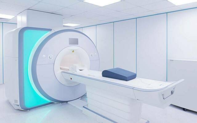 "طبية": ترسية عقد من "نوبكو" لتأمين مستلزمات العمود الفقري بـ23.8 مليون ريال